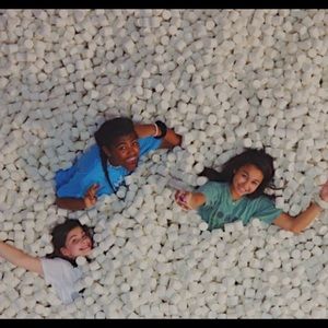 Meet your Posher, Ava